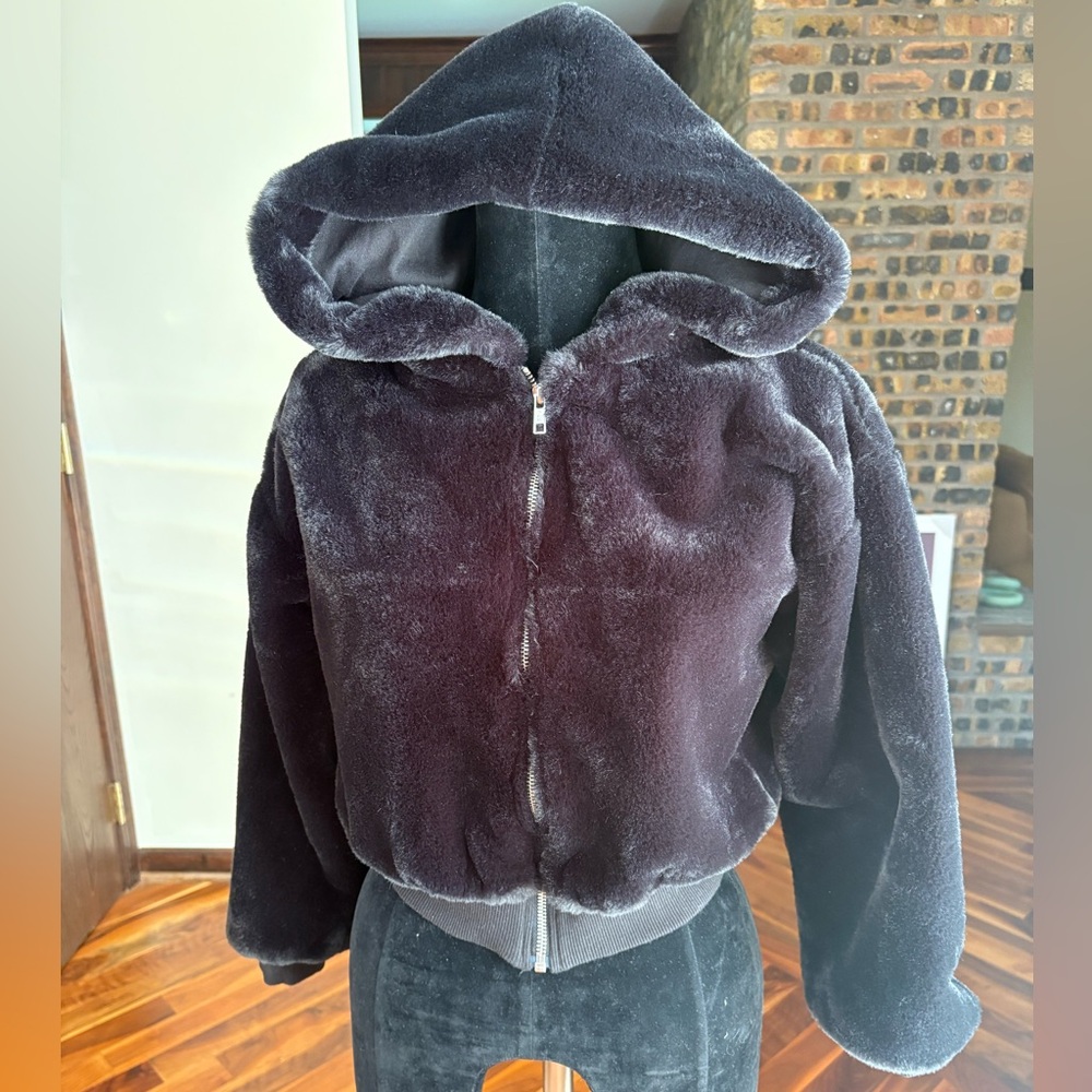 Topshop Faux Fur Cropped Jacket, petite XS, ECU